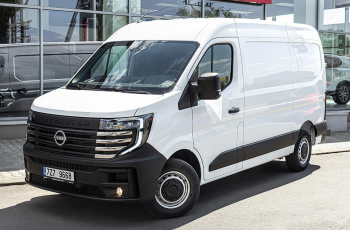 Nissan Interstar