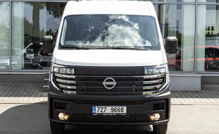 Nissan Interstar
