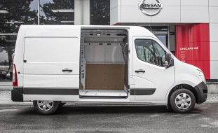 Nissan Interstar