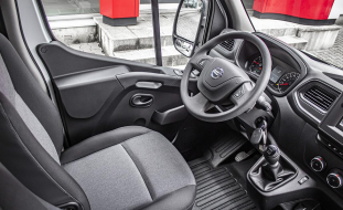 Nissan Interstar