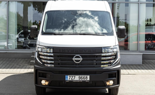Nissan Interstar